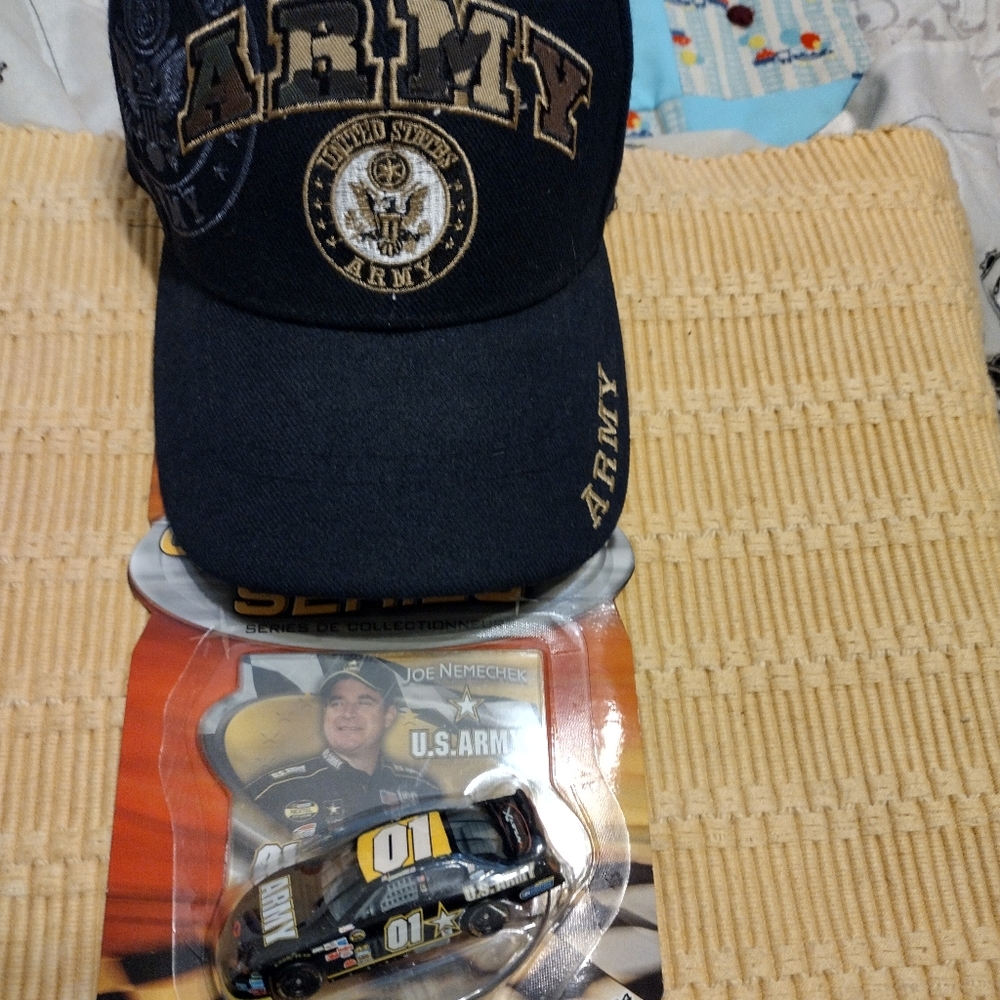 NIP NASCAR U.S. Army Die Cast Car